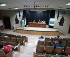 Audiência pública do whitetopping da PR-151 entre Ponta Grossa e Palmeira, transmitida do auditório do DER/PR