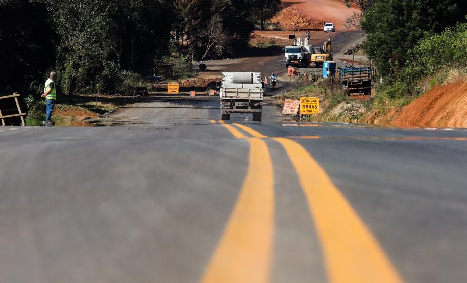 Pavimentação PR-364