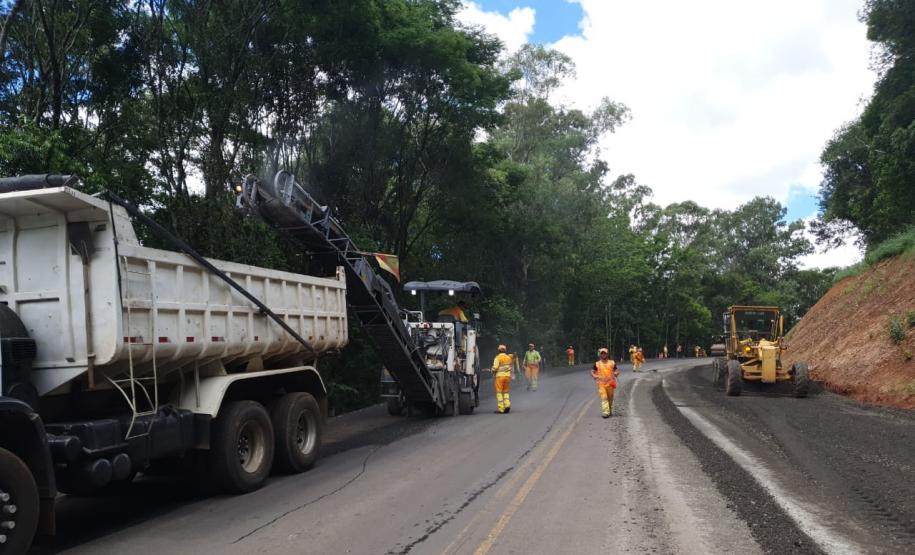 Obras na PR-562