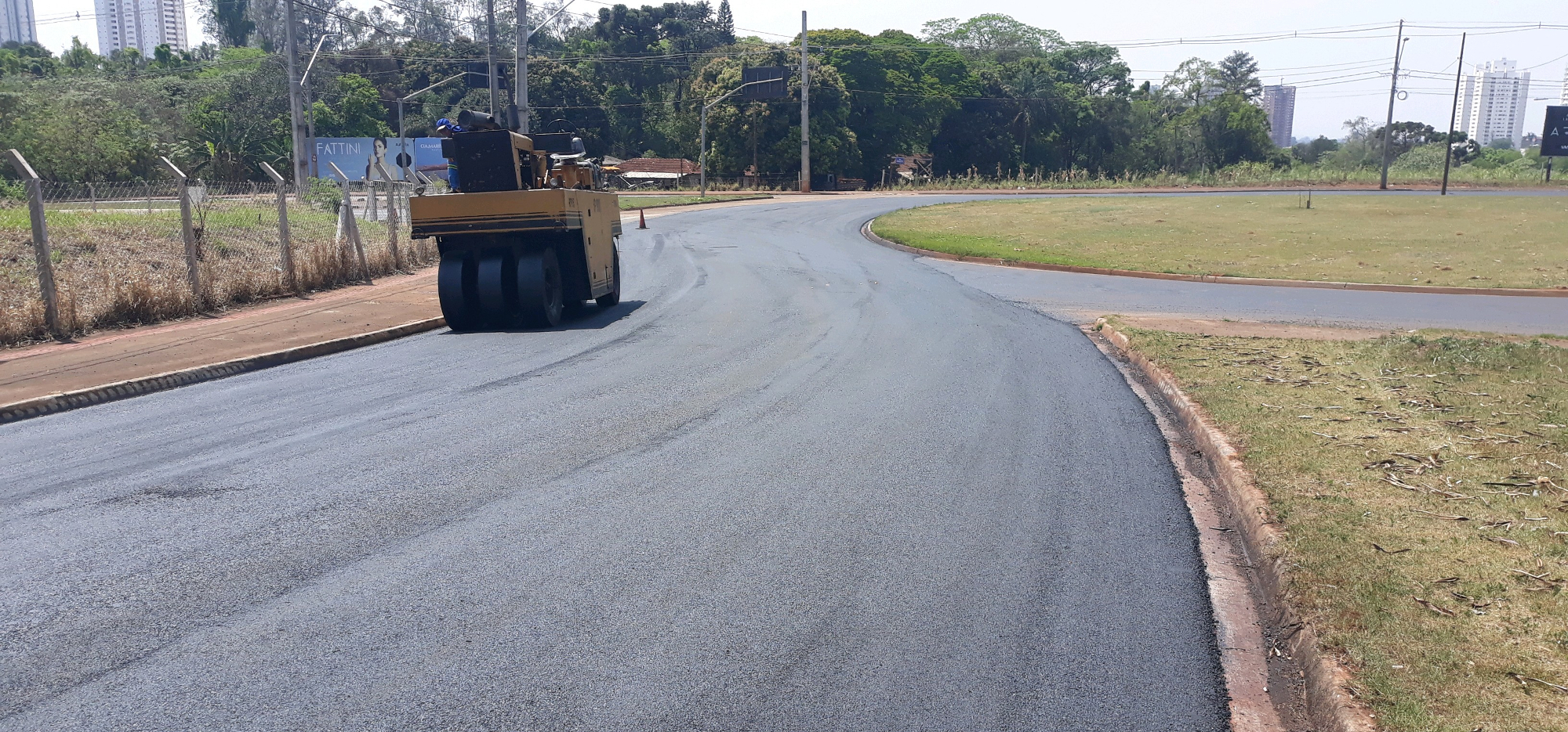 Melhorias nas vias marginais da PR-445 entre Londrina e Cambé