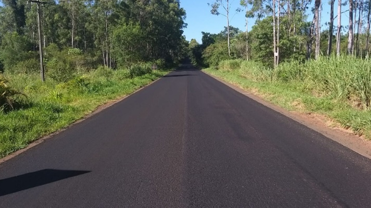 Serviços de microrrevestimento na PR-182, foto Depois