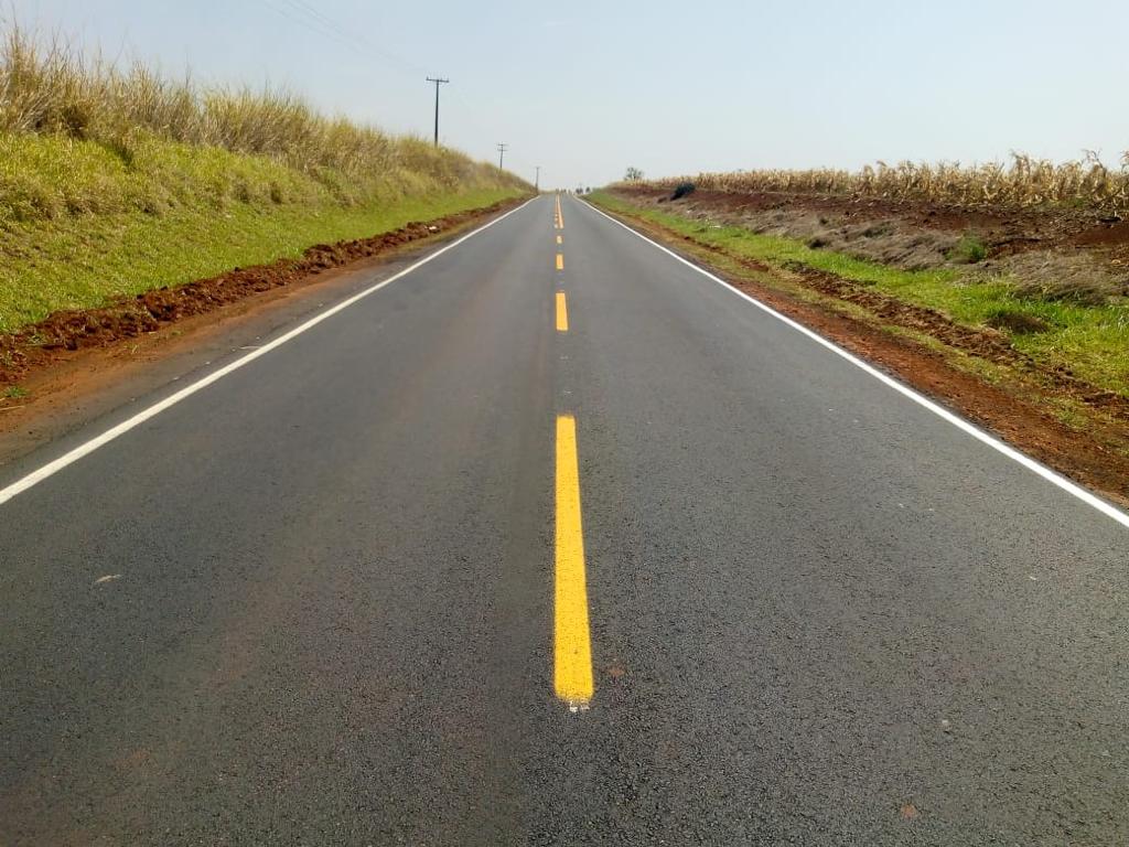 Serviços de conservação na PR-518