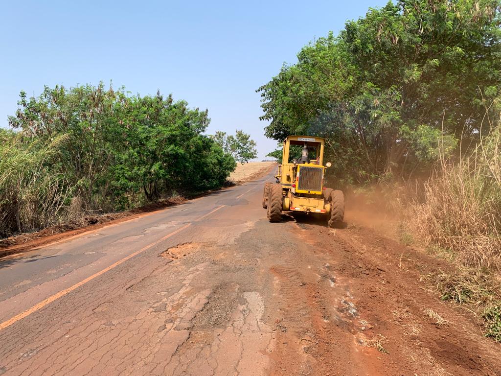 Serviços de conservação na PR-518