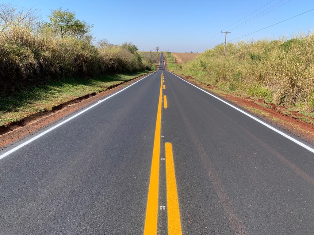 Serviços de conservação na PR-518