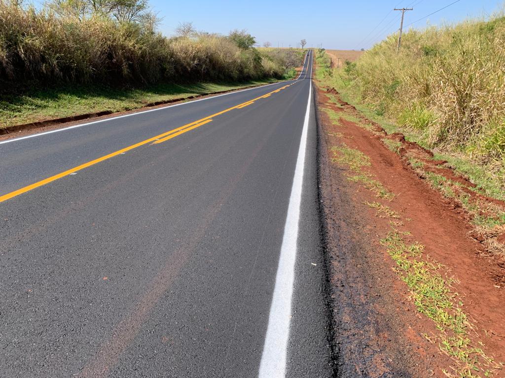 Serviços de conservação na PR-518