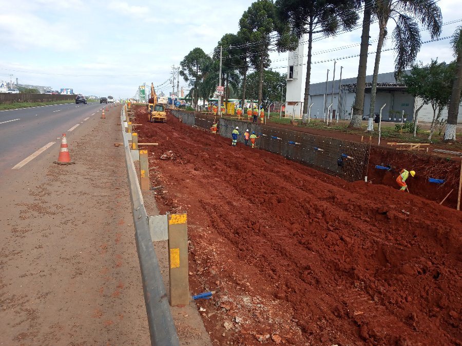 Viaduto no acesso ao Contorno Leste de Ponta Grossa