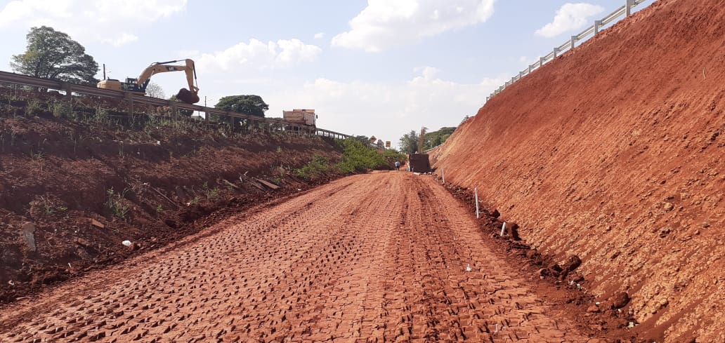 Serviços em Água Boa