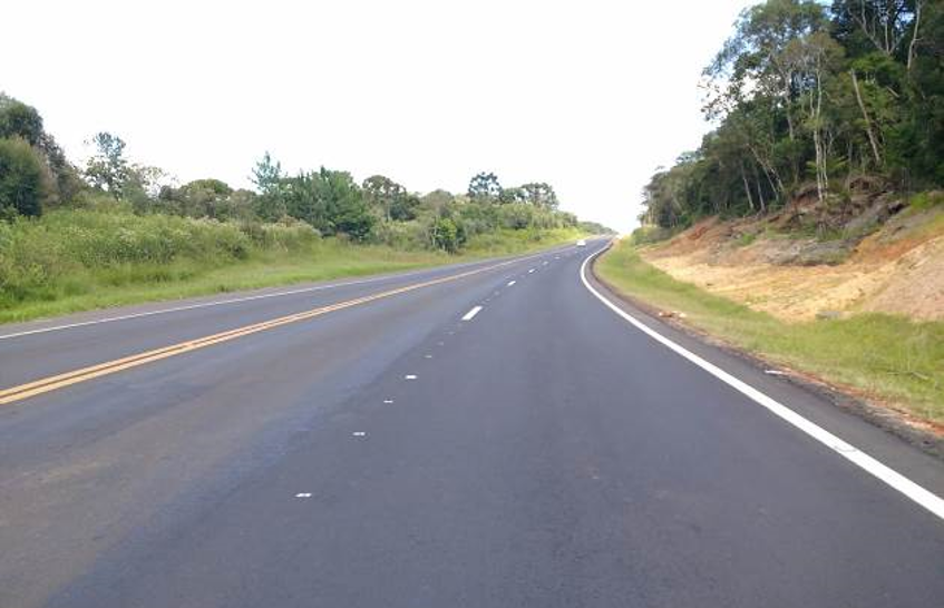 Terceira faixa BR-277 km 213+510 ao km 215+400