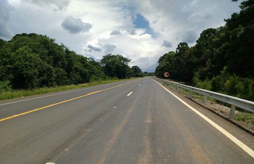 Terceira faixa BR-373 km 238+000 ao km 240+360