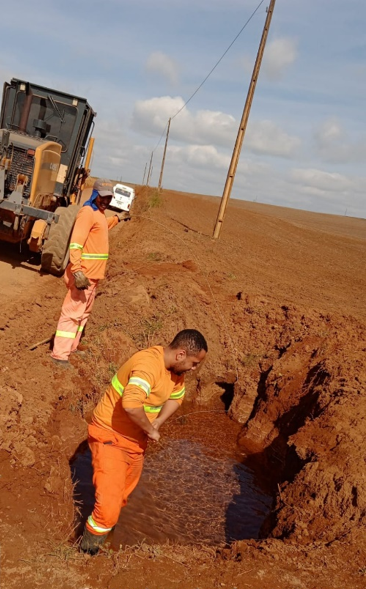 PR-090 Desobstrução de bueiros