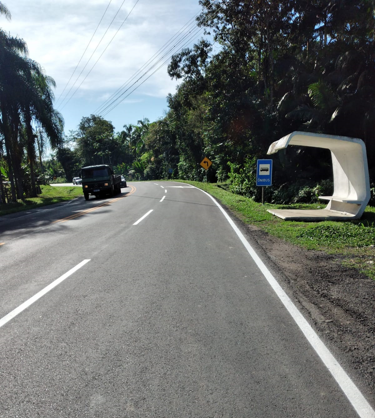 Serviços de conservação na PR-480