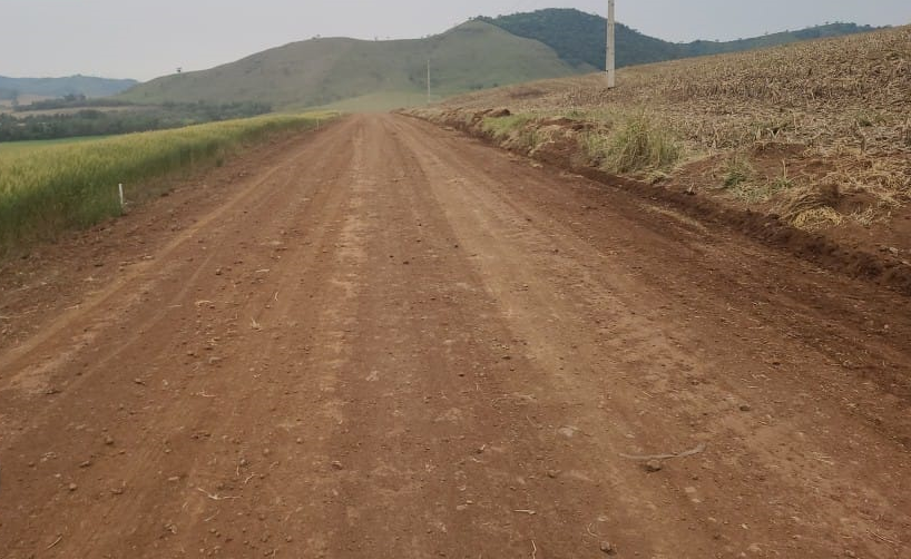 PR-462, entre Águas de Jurema e a Ponte do Rio do Óleo