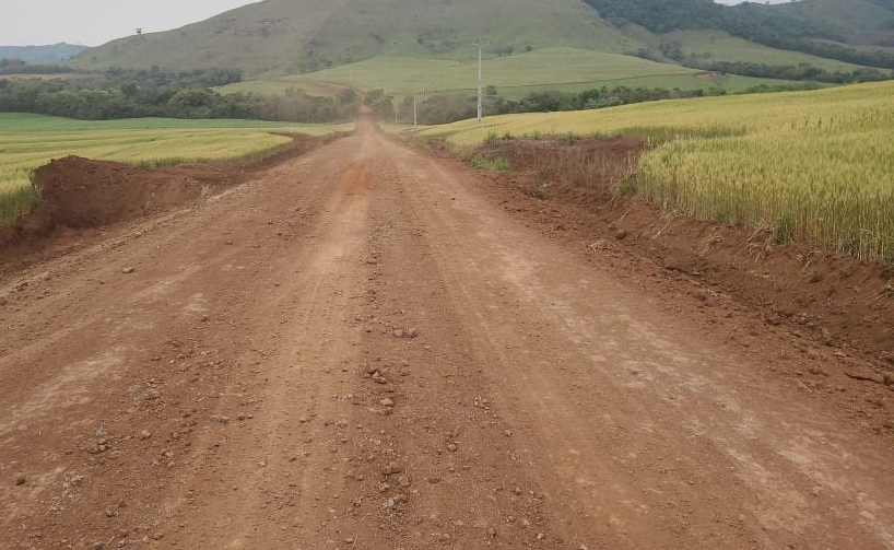 PR-462, entre Águas de Jurema e a Ponte do Rio do Óleo