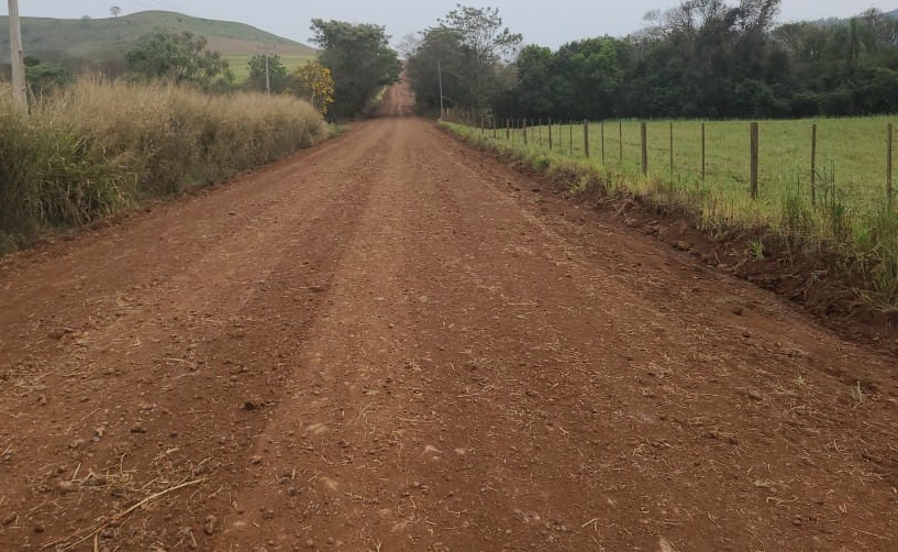 PR-462, entre Águas de Jurema e a Ponte do Rio do Óleo