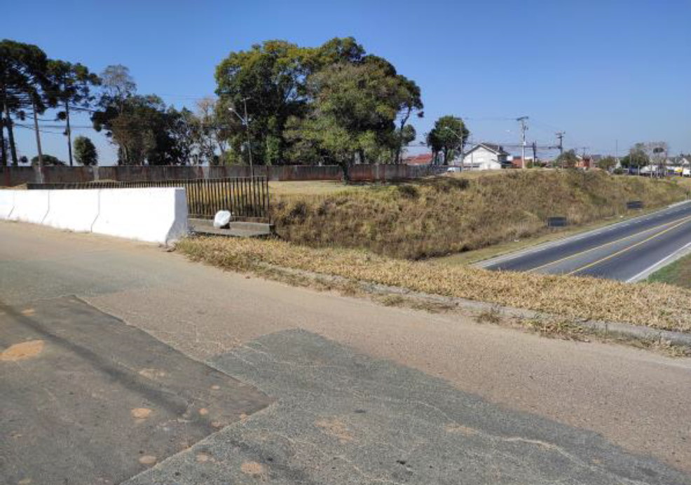 Passagem Superior R. Newton Laporte PR-418