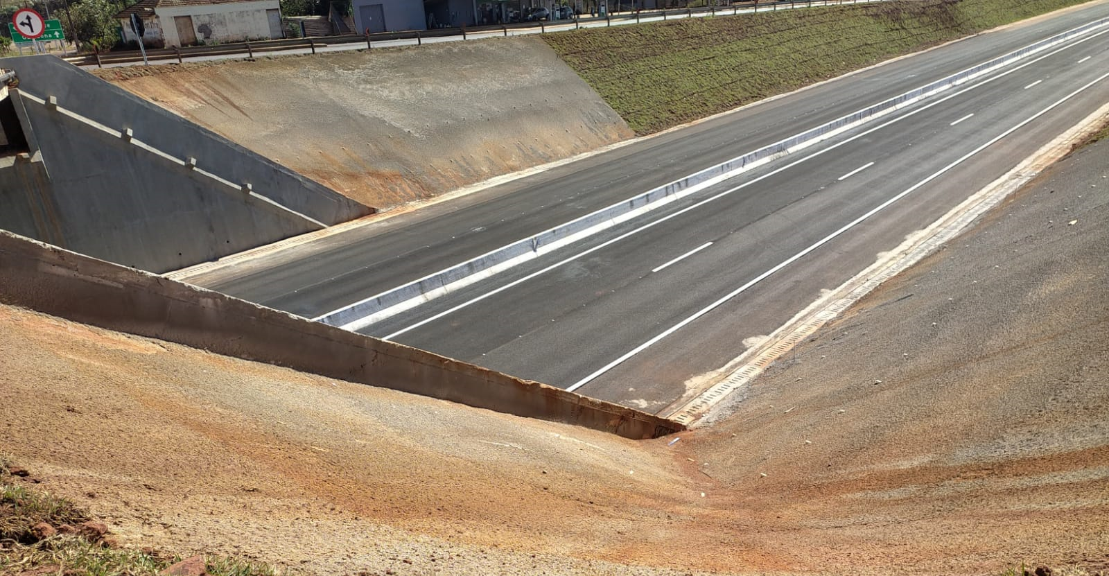 Duplicação da PR-323 em Doutor Camargo