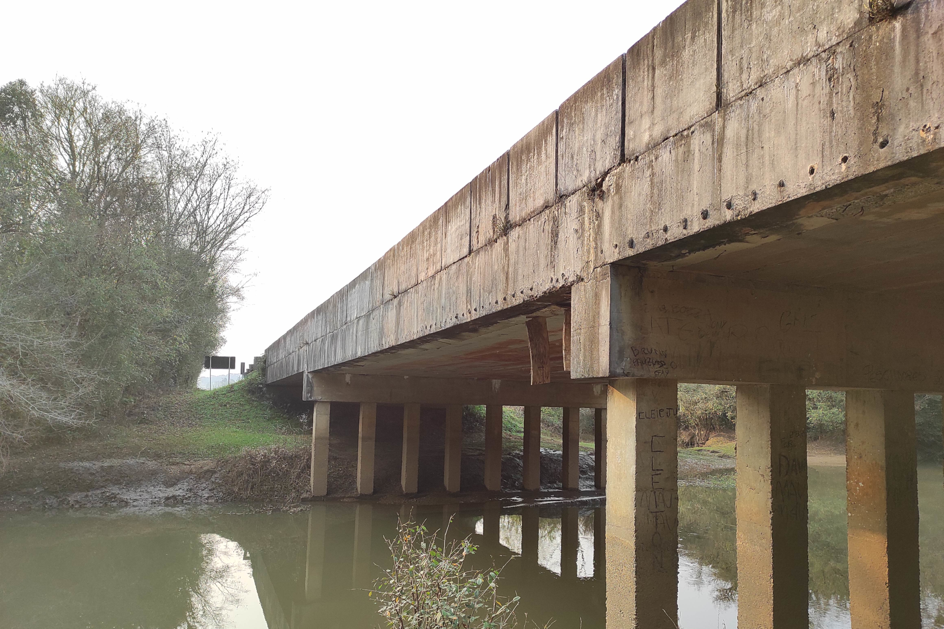 Ponte Rio Imbituva (PR-438), no limite entre Fernandes Pinheiro e Teixeira Soares