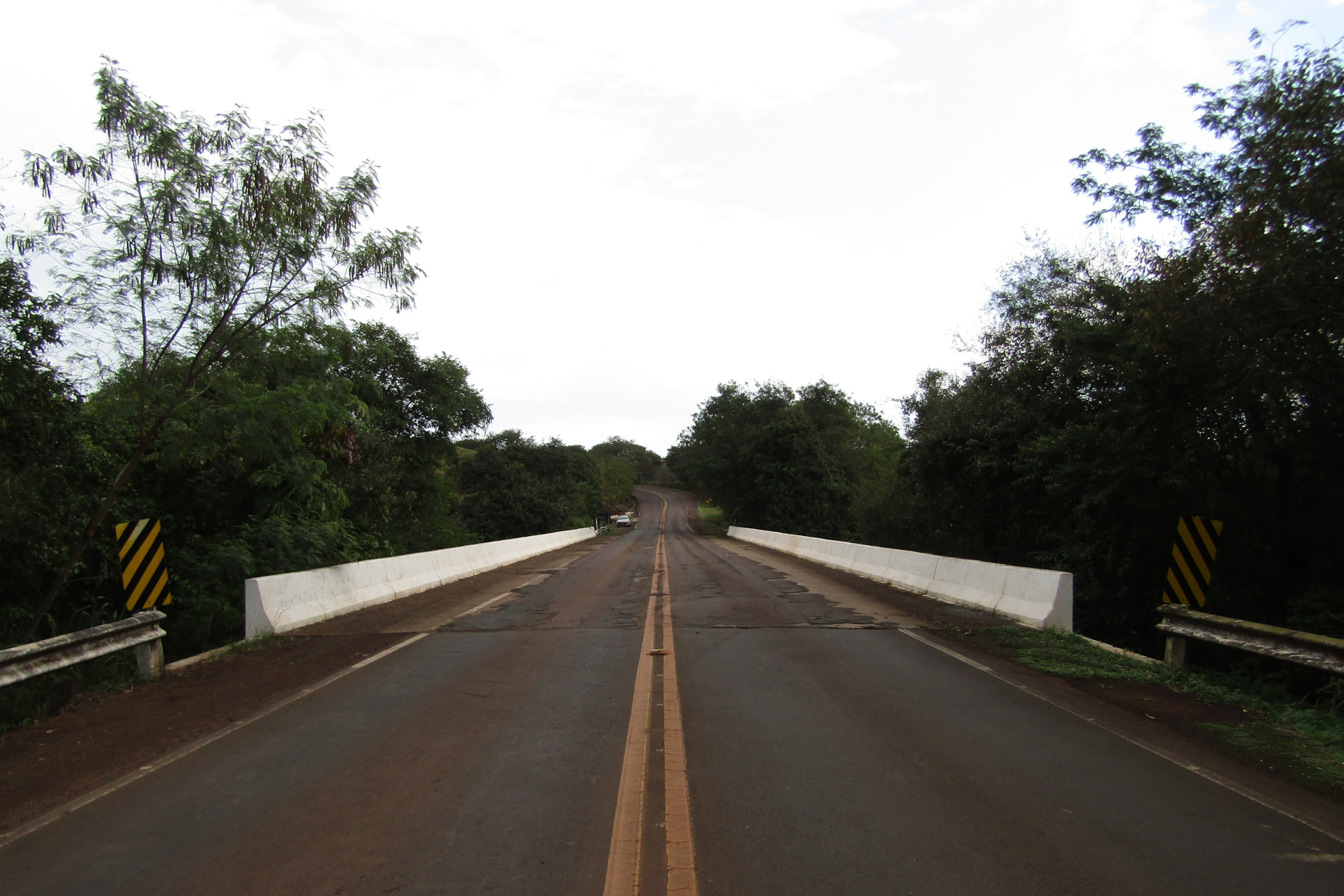 Ponte Rio Santa Quitéria PR-317 no limite entre Ouro Verde do Oeste e São Pedro do Iguaçu
