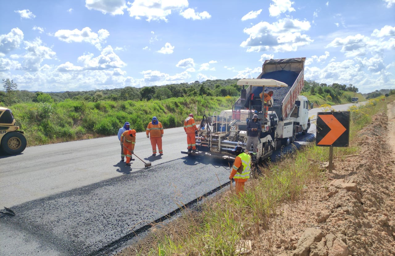 Contorno Norte de Castro - pavimentação