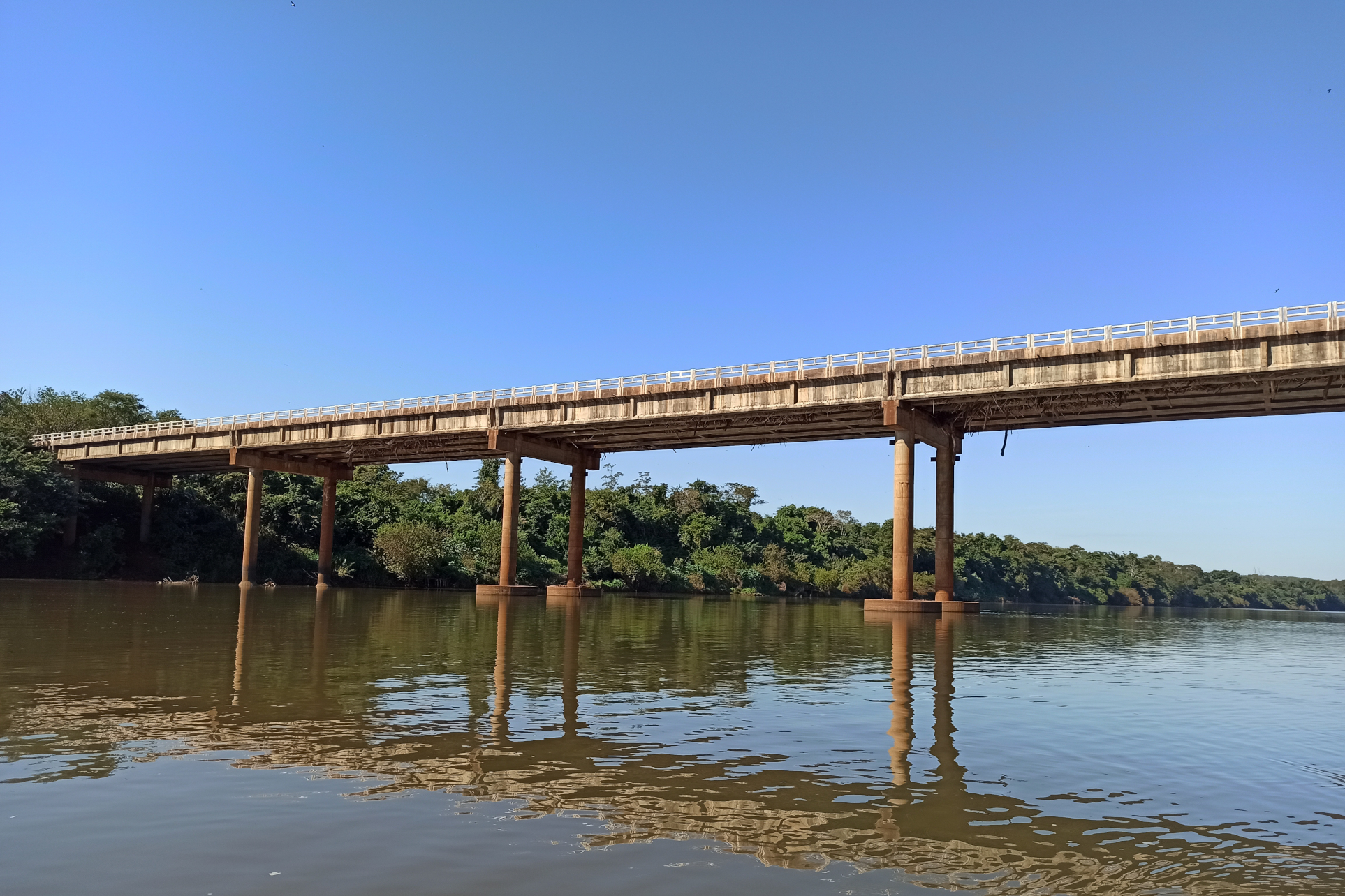Ponte Rio Piquiri PR-180 no limite entre Nova Aurora e Quarto Centenário