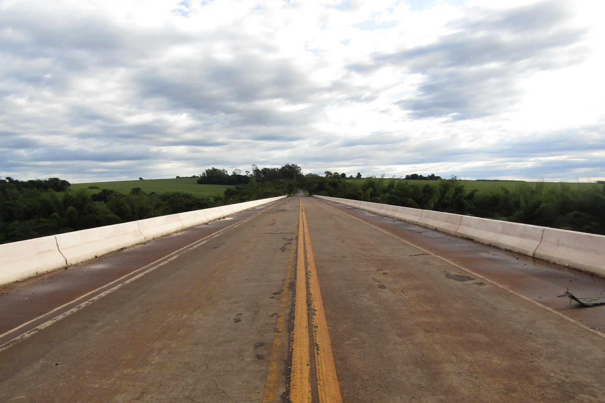 Ponte Rio Piquiri PR-182 no limite entre Palotina e Francisco Alves
