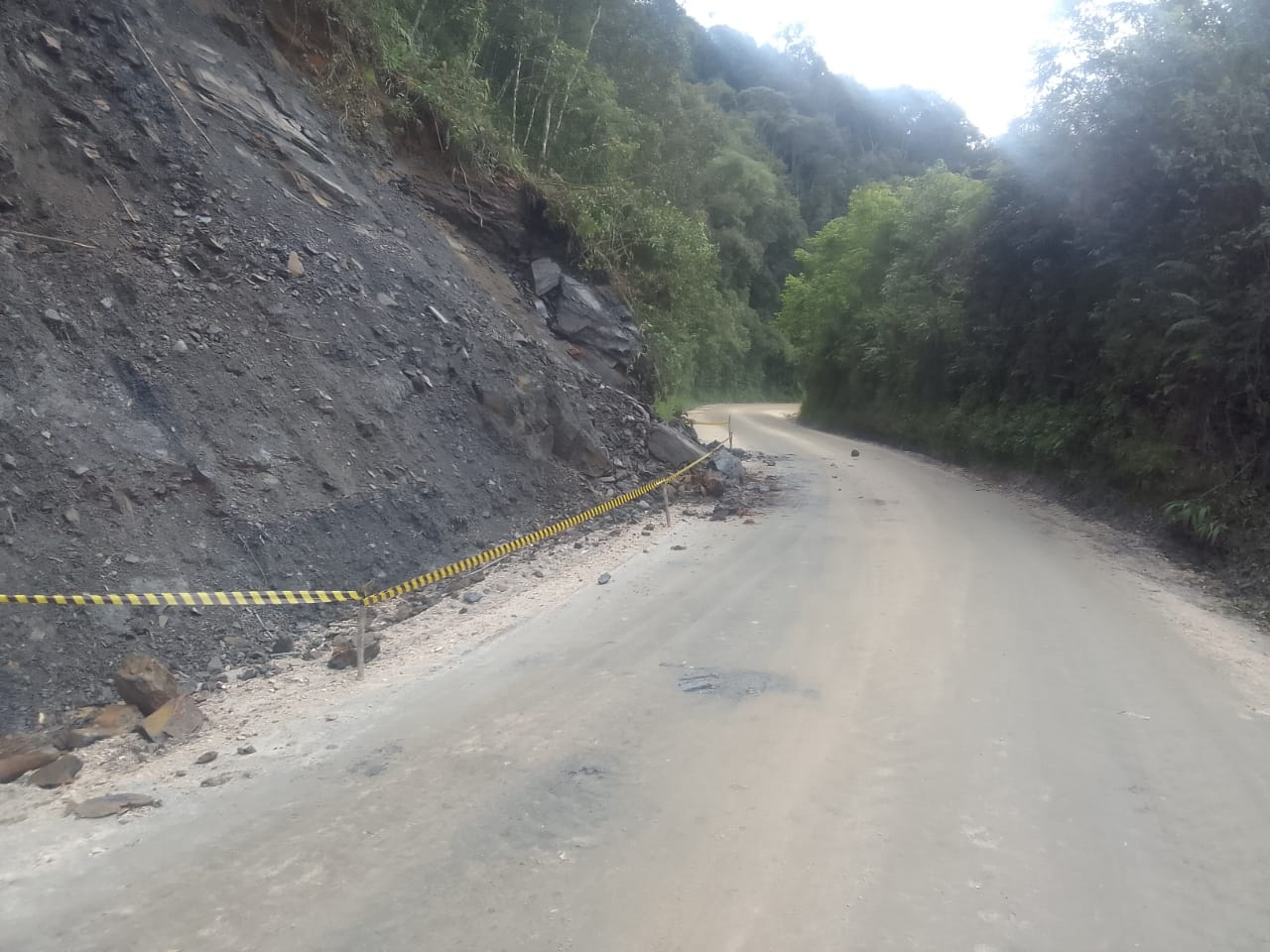 PR-090 km 44+500 novo escorregamento