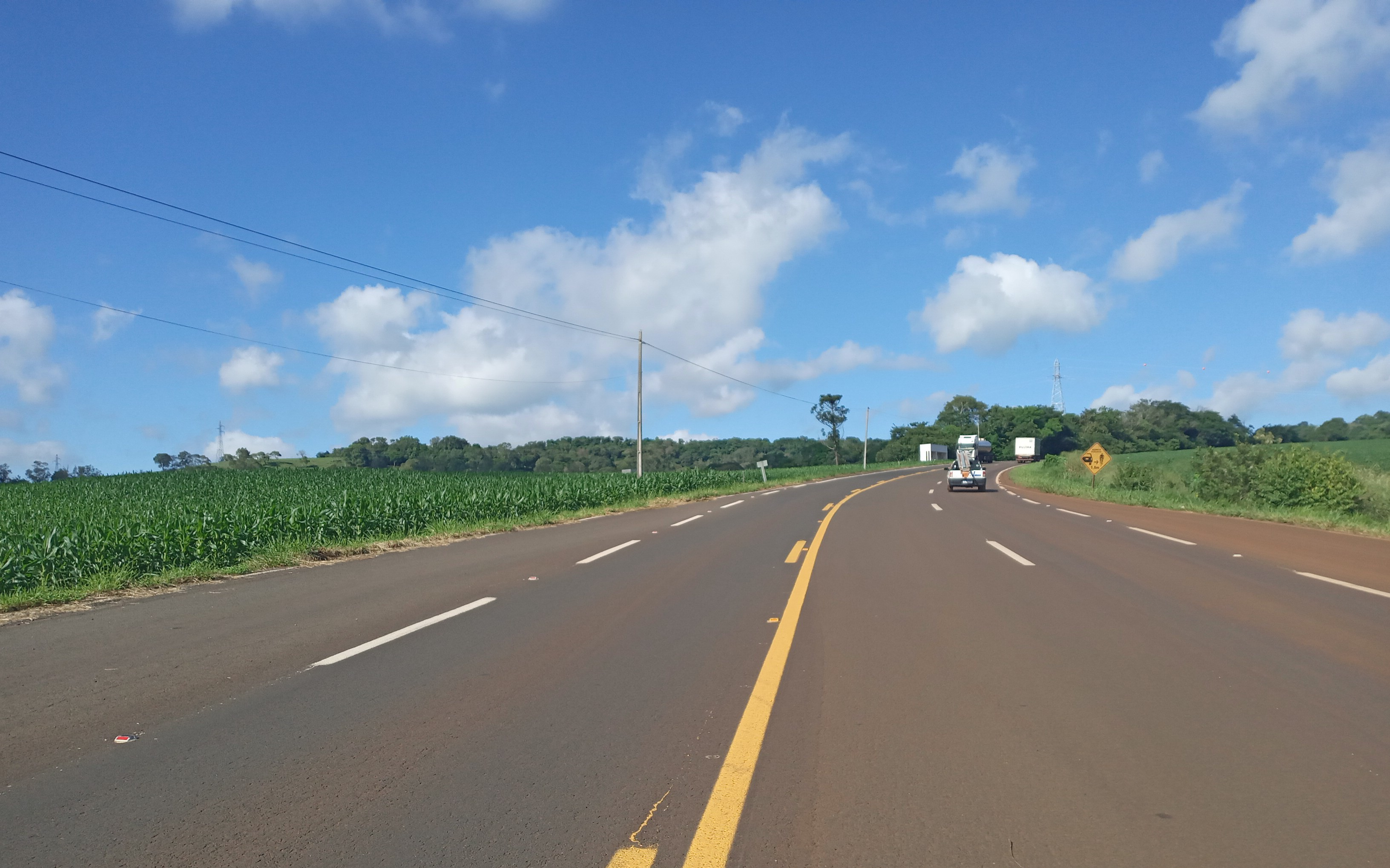 PR-281 - entre São Jorge do Oeste e entroncamento PR-493