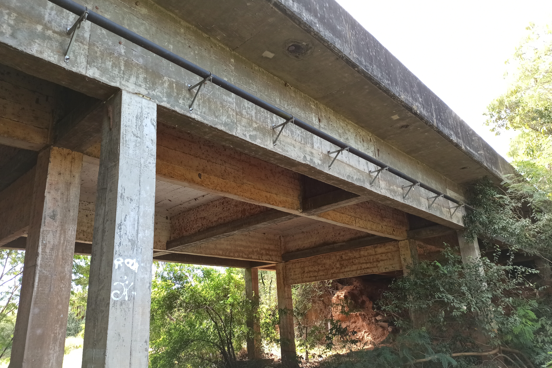 Ponte Rio do Índio PR-323 no limite entre Cianorte e Tuneiras do Oeste