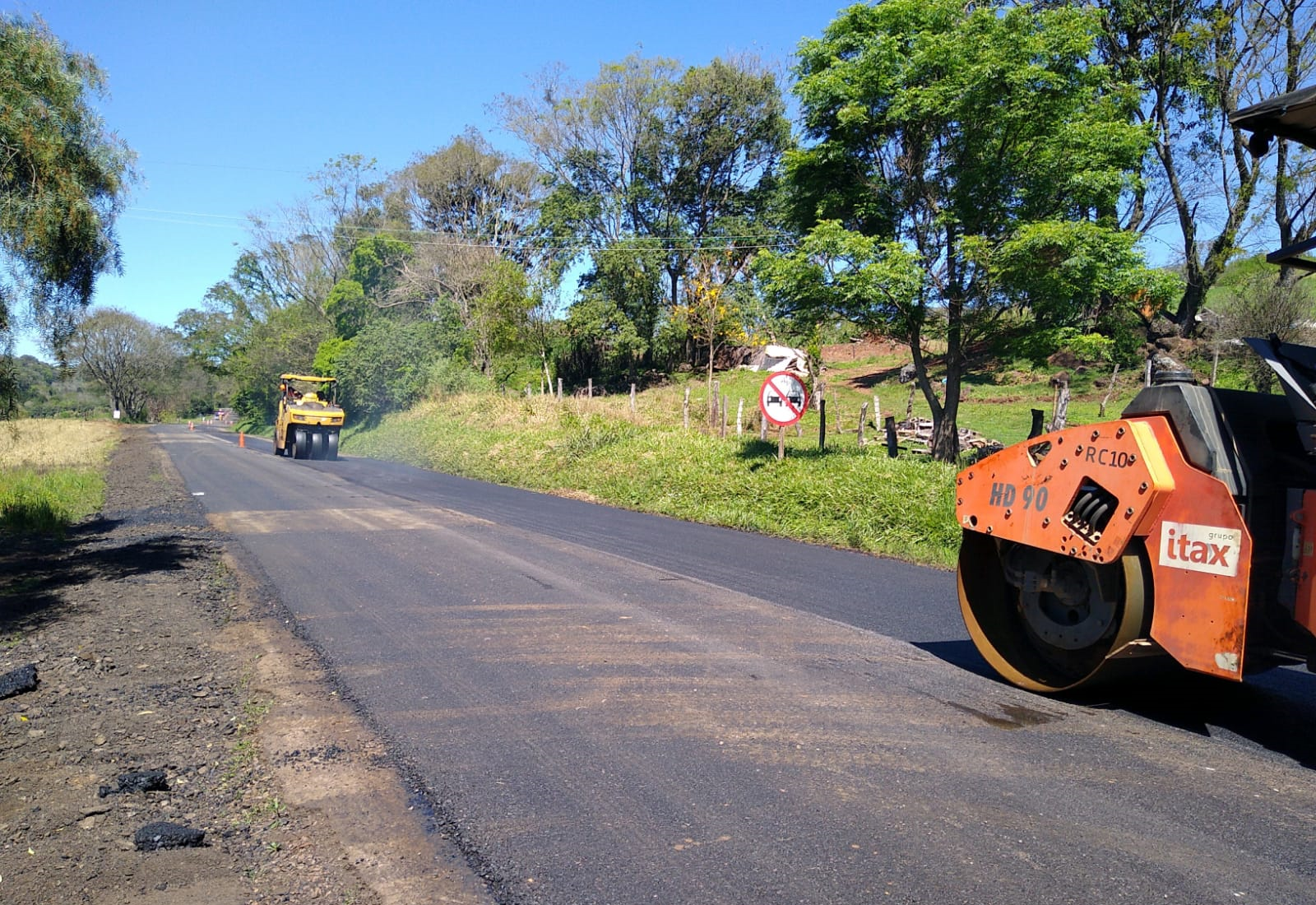 PR-471 Catanduvas a Três Barras do Paraná - melhorias no pavimento