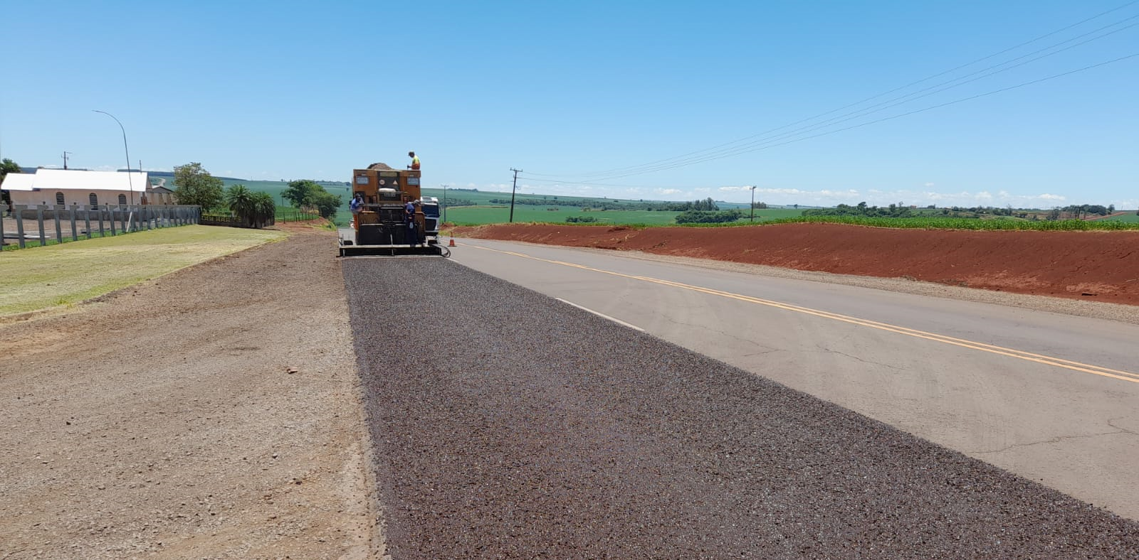 PR-486 entre Assis Chateaubriand e o Rio Piquiri - serviços do Proconserva