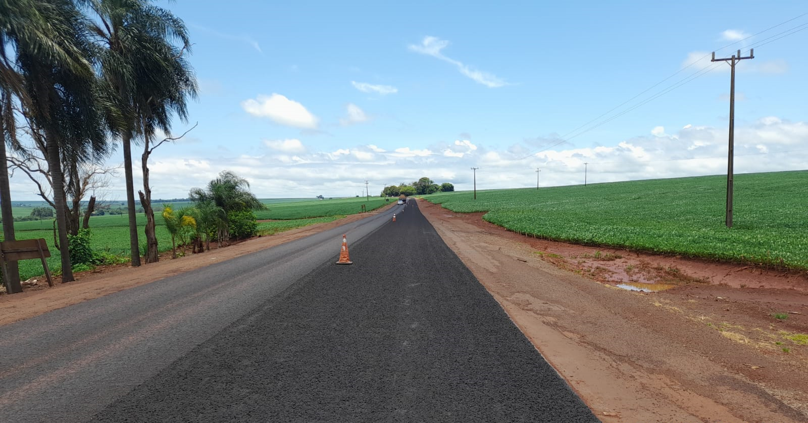 PR-486 entre Assis Chateaubriand e o Rio Piquiri - serviços do Proconserva