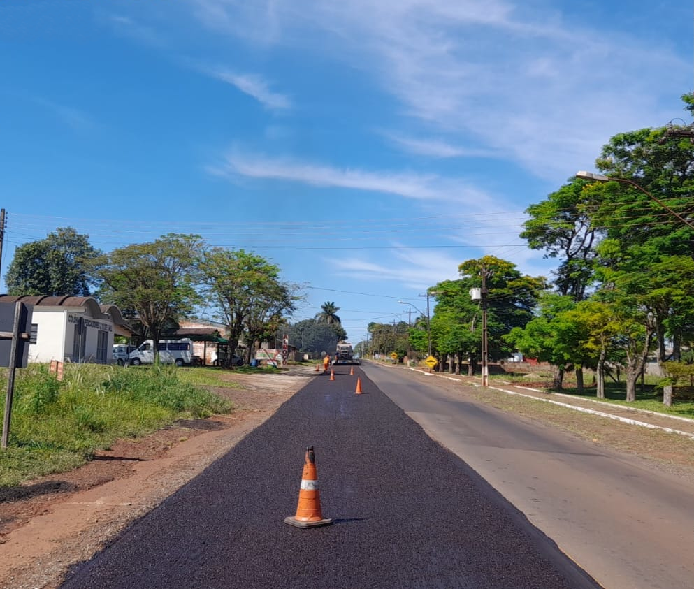 Serviços de conservação na PR-497 entre Missal e São Miguel do Iguaçu