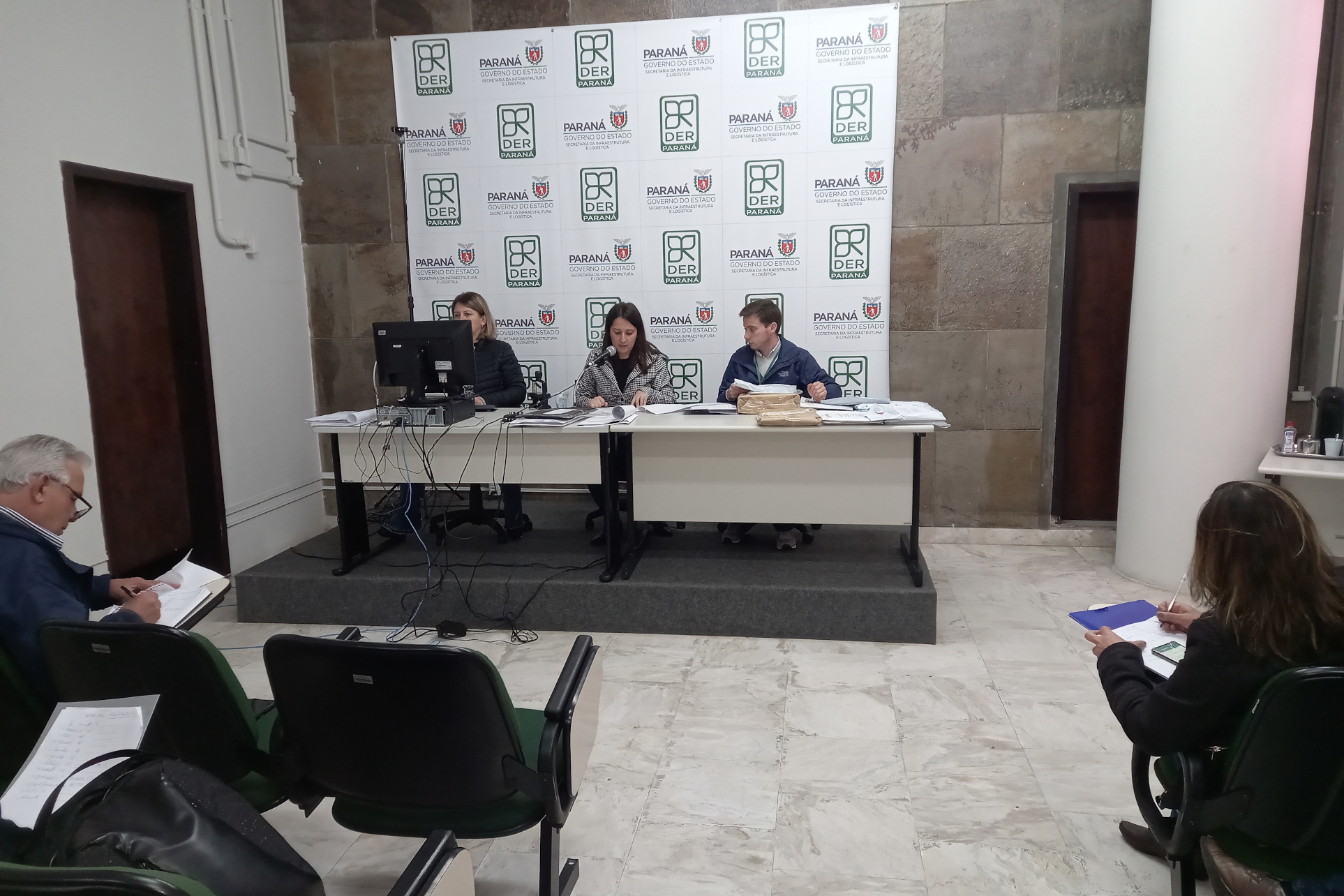 Sessão de abertura de envelopes de preços da duplicação de Toledo