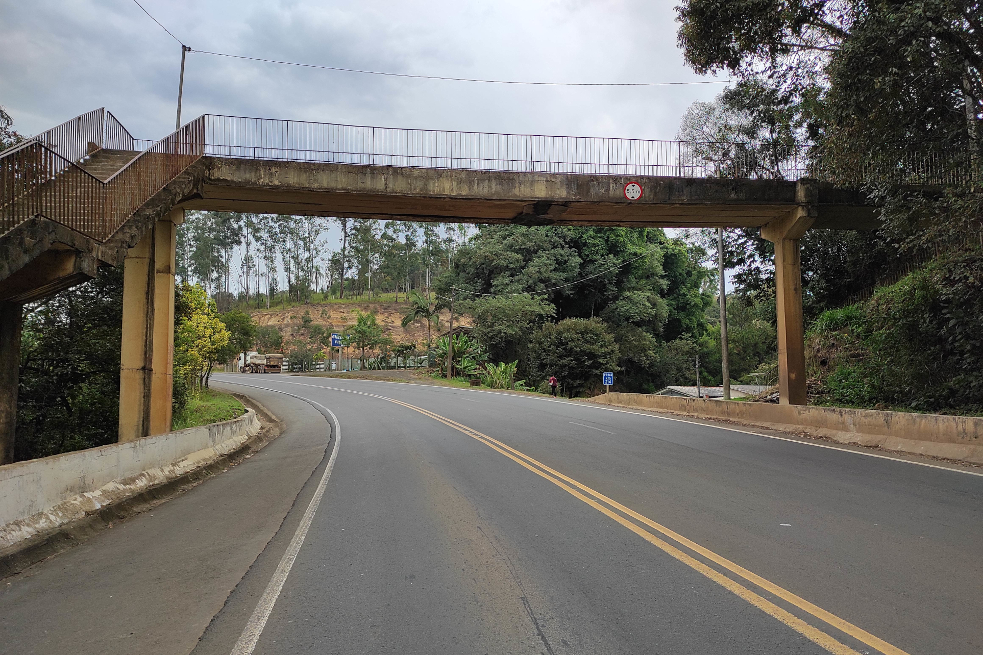 Passarela km 213,96 PR-160 em Telêmaco Borba