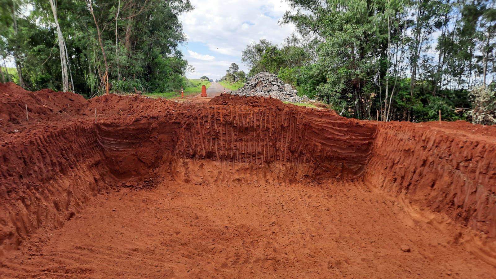 PR-492 em Tamboara, início dos serviços