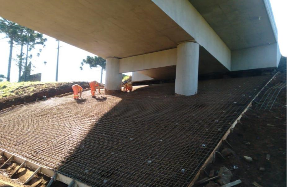 Viaduto Av. Bento Munhoz de Rocha Neto na PRC-280 em Palmas