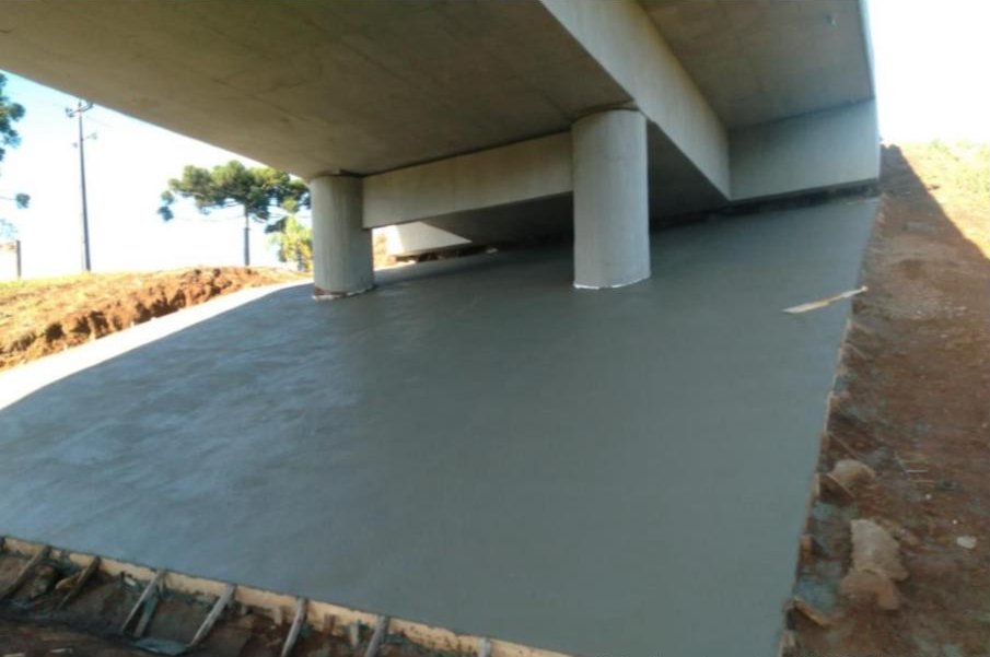 Viaduto Av. Bento Munhoz de Rocha Neto na PRC-280 em Palmas