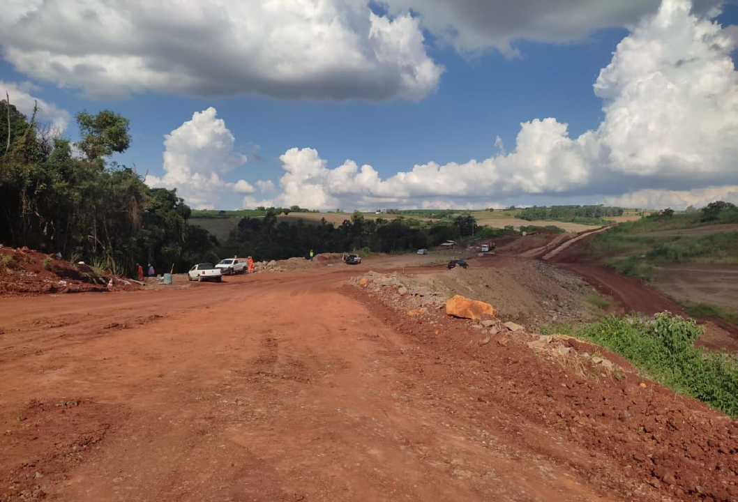 Contorno de Jandaia do Sul - terraplenagem