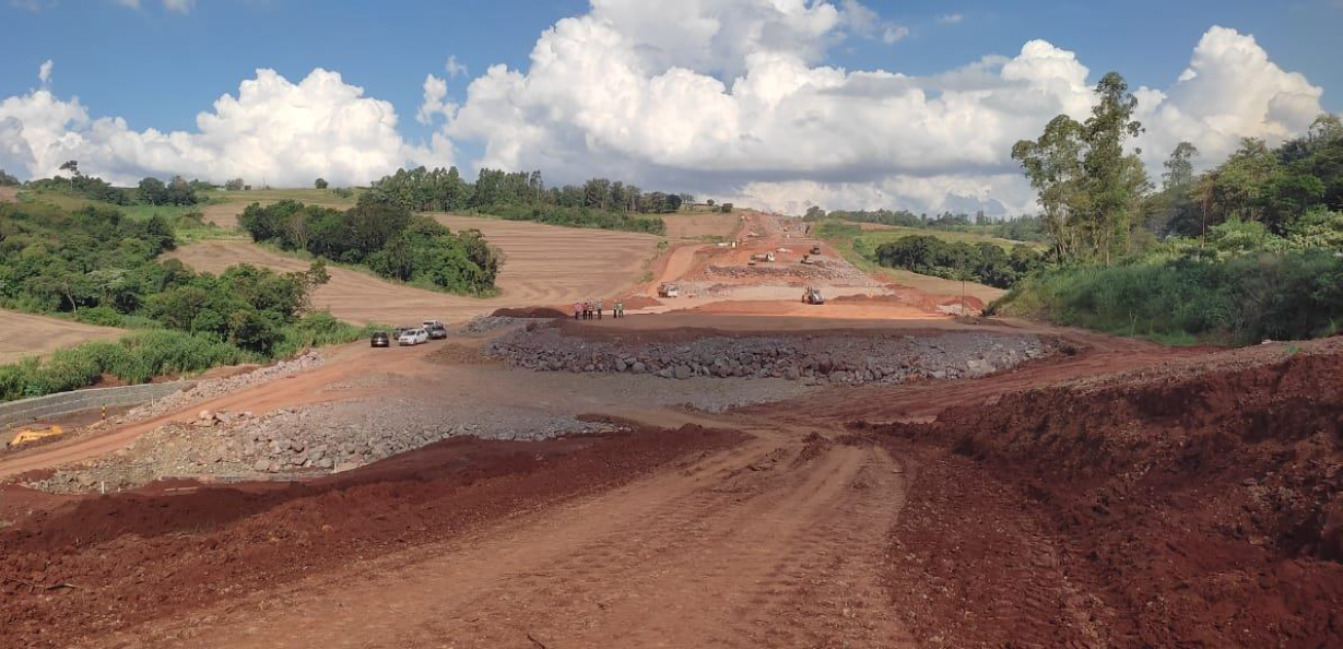 Contorno de Jandaia do Sul - terraplenagem