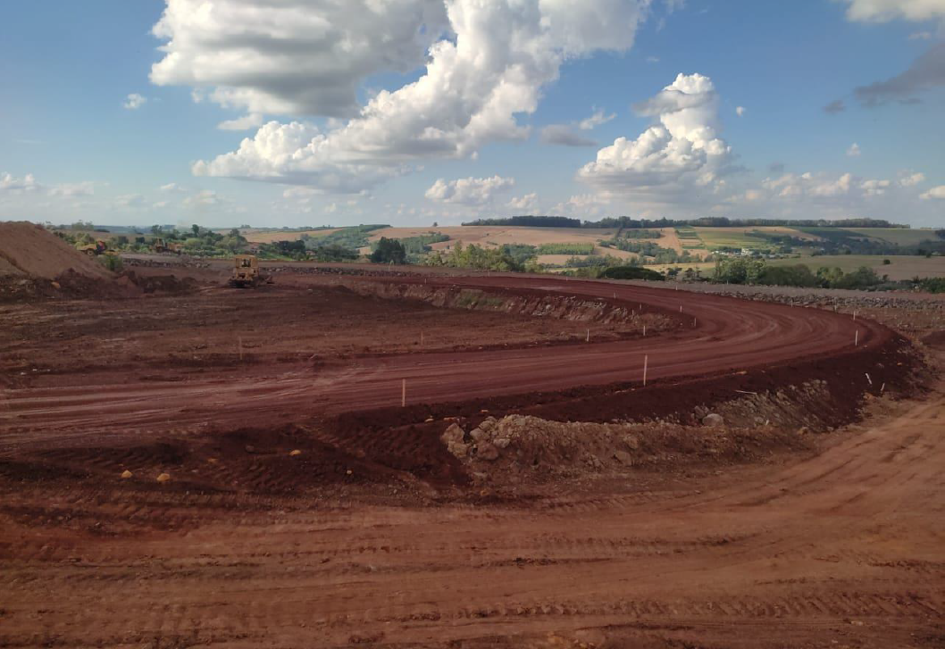 Contorno de Jandaia do Sul - terraplenagem