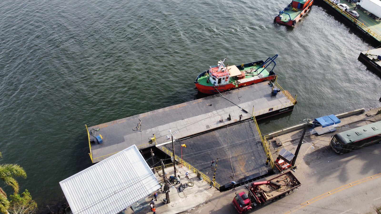 Troca de ponte no ferry boat de Guaratuba