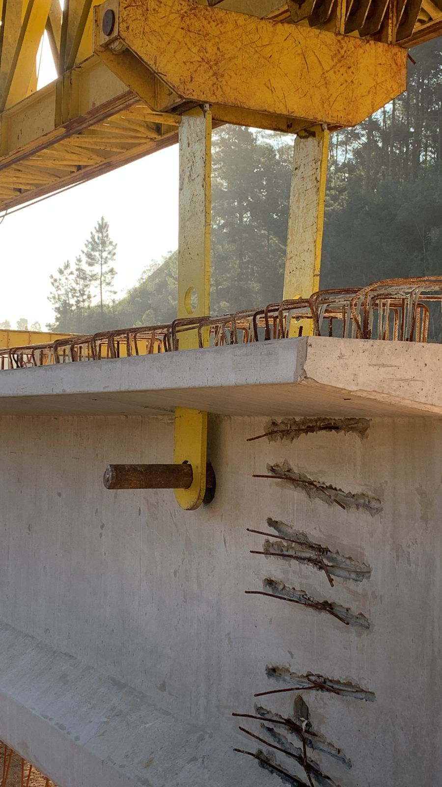 Transporte e lançamento de vigas nas pontes 04