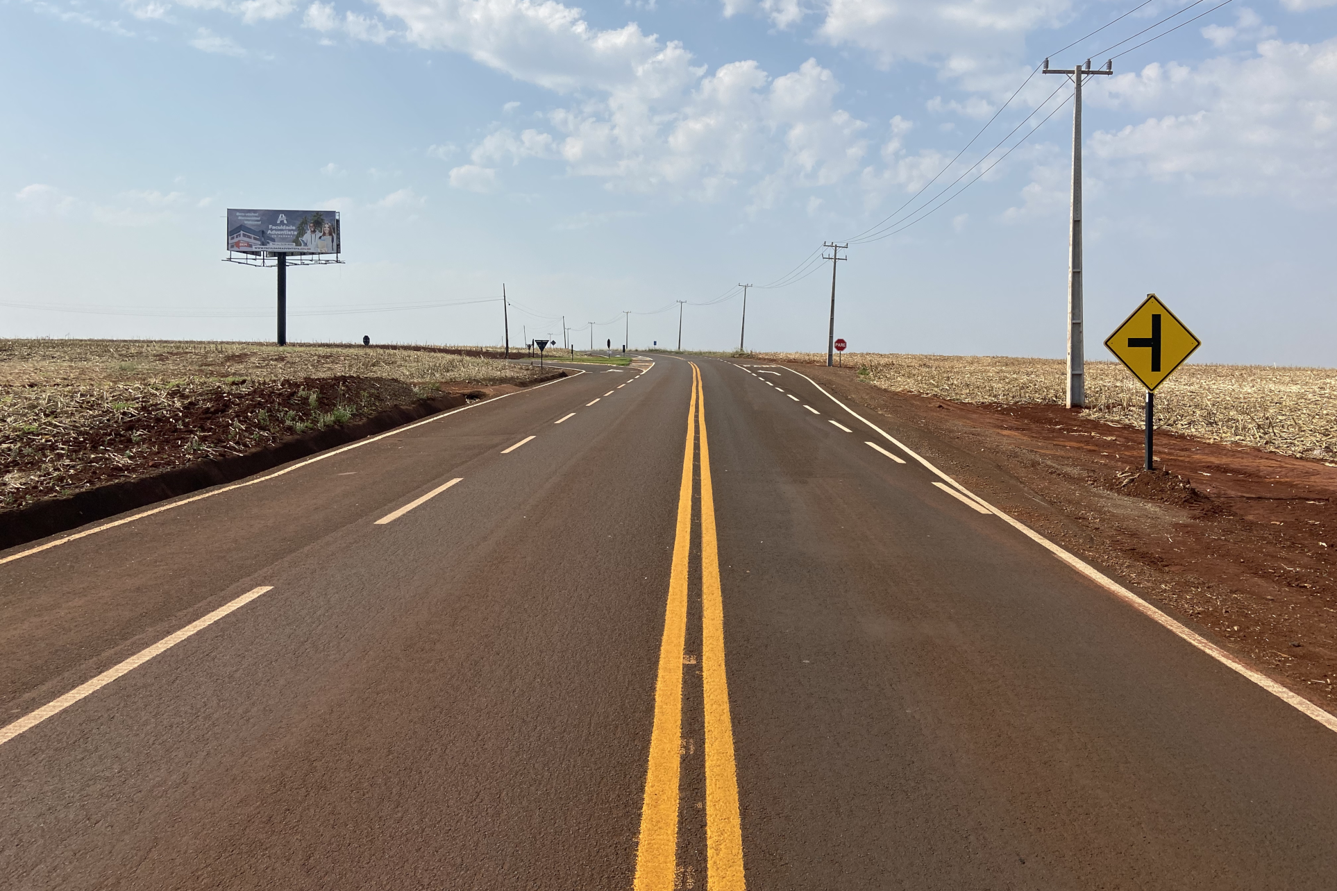 Melhorias na sinalização viária por meio do Proseg Paraná