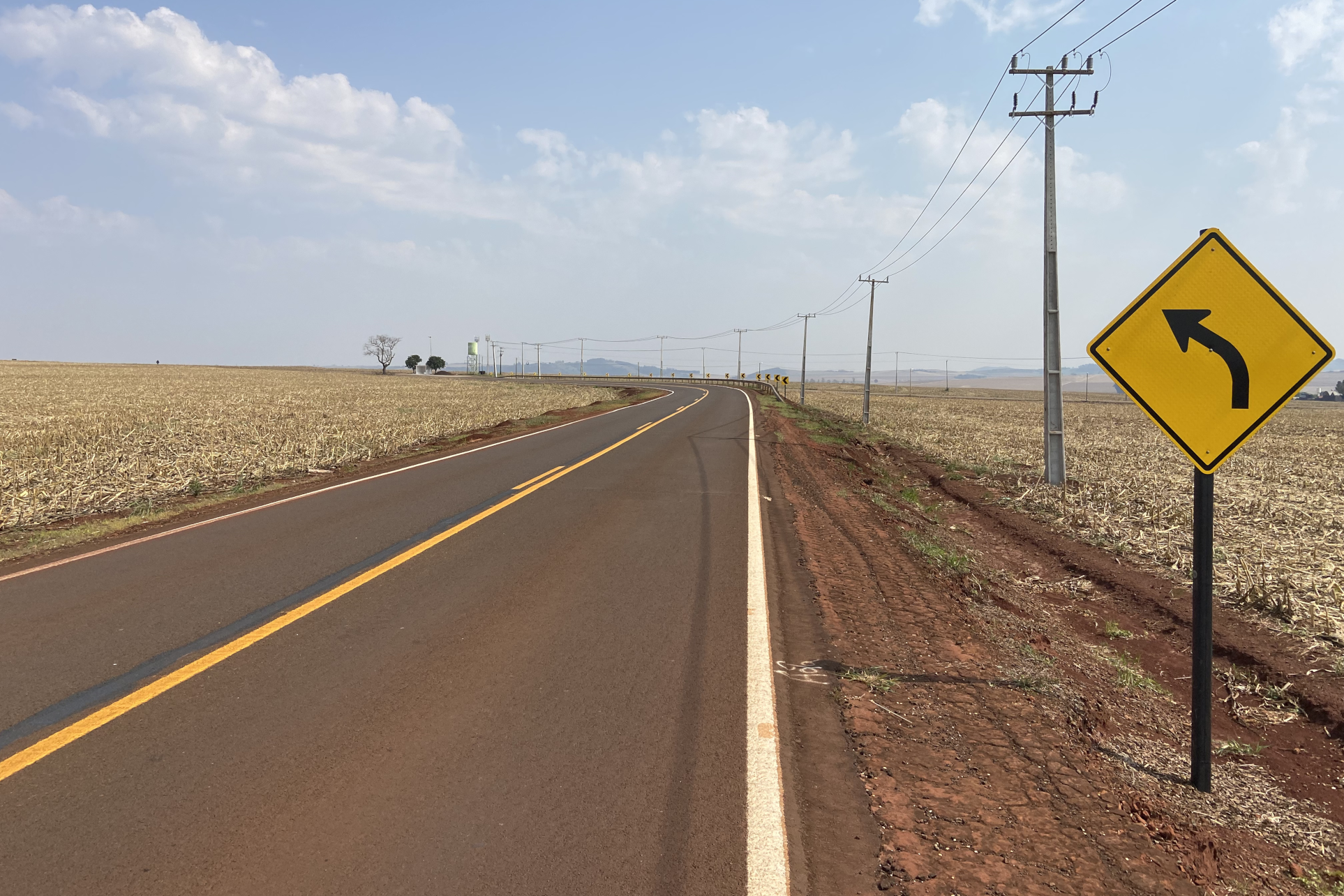 Melhorias na sinalização viária por meio do Proseg Paraná