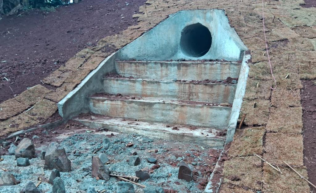 Obra de recuperação de pontos de erosão