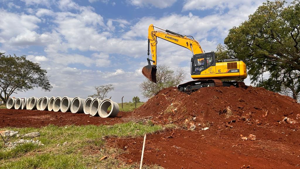 Serviços iniciais do Viaduto da PUC em Londrina