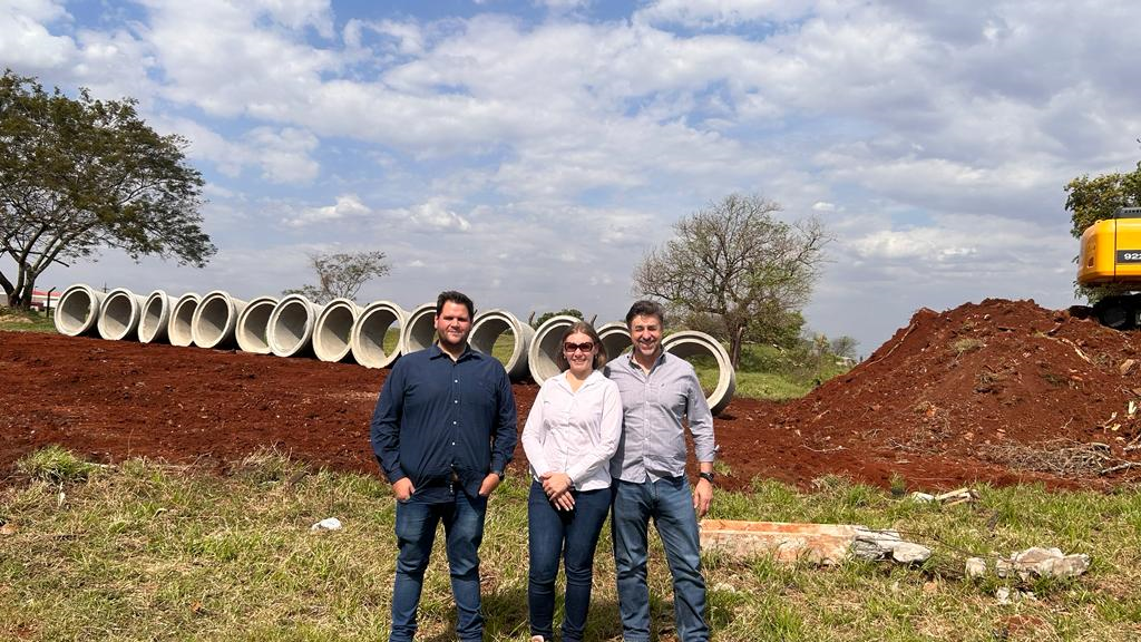 Serviços iniciais do Viaduto da PUC em Londrina