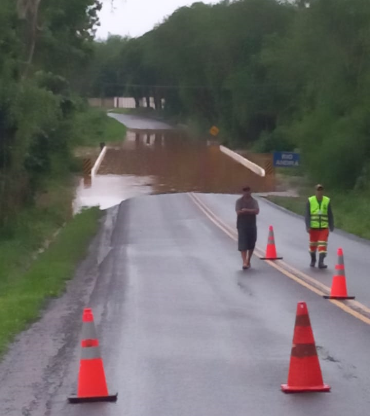 PR-554 entre São Jorge do Ivaí e Doutor Camargo