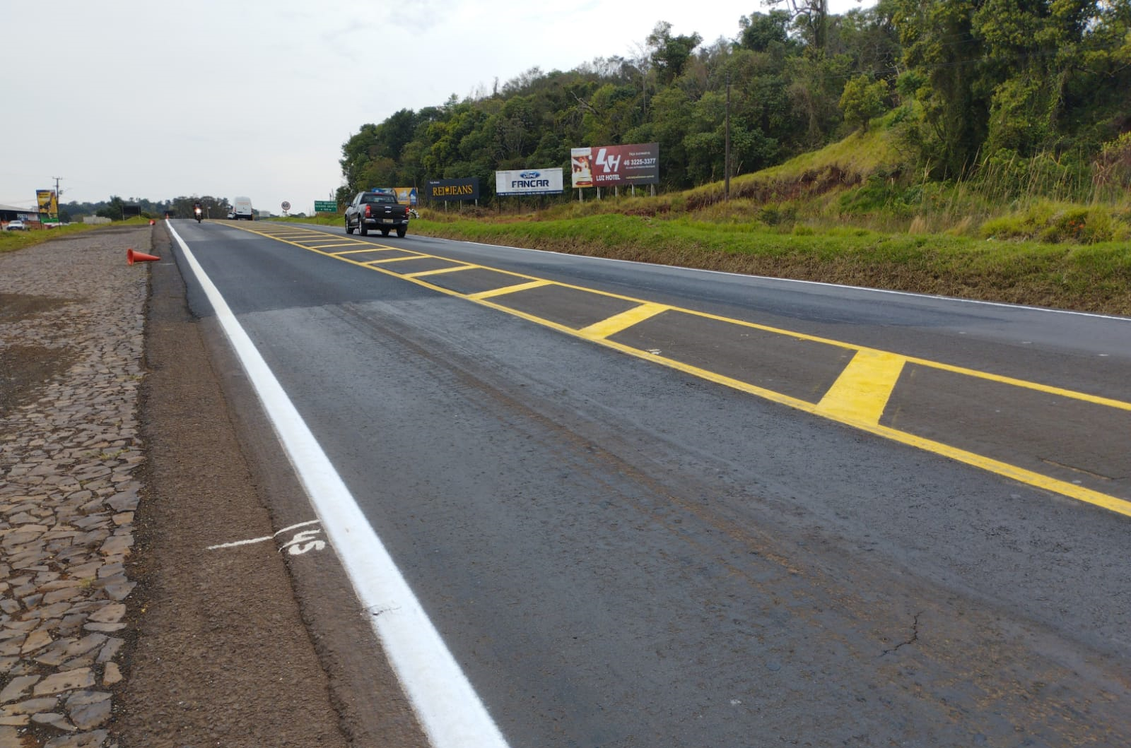 Serviços do Proconserva na PRC-158 entre Pato Branco e Vitorino