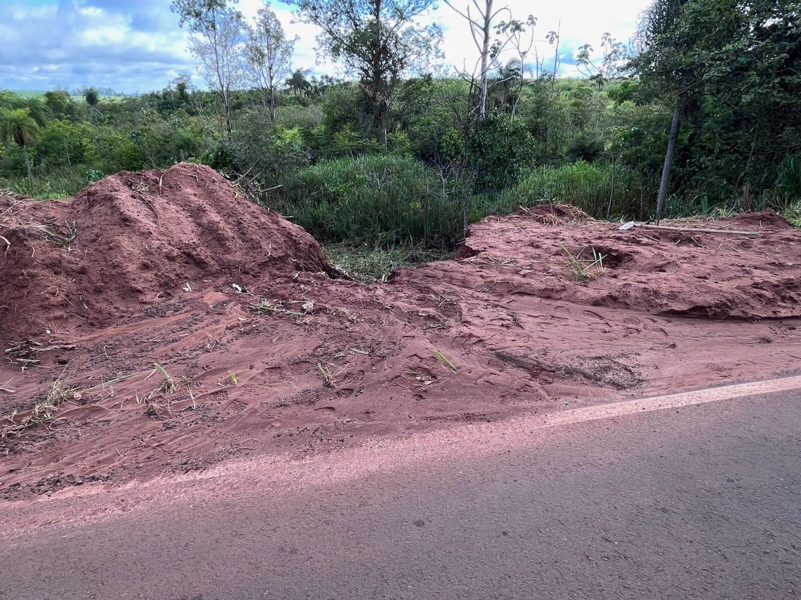 PR-477 Erosão no bordo da pista
